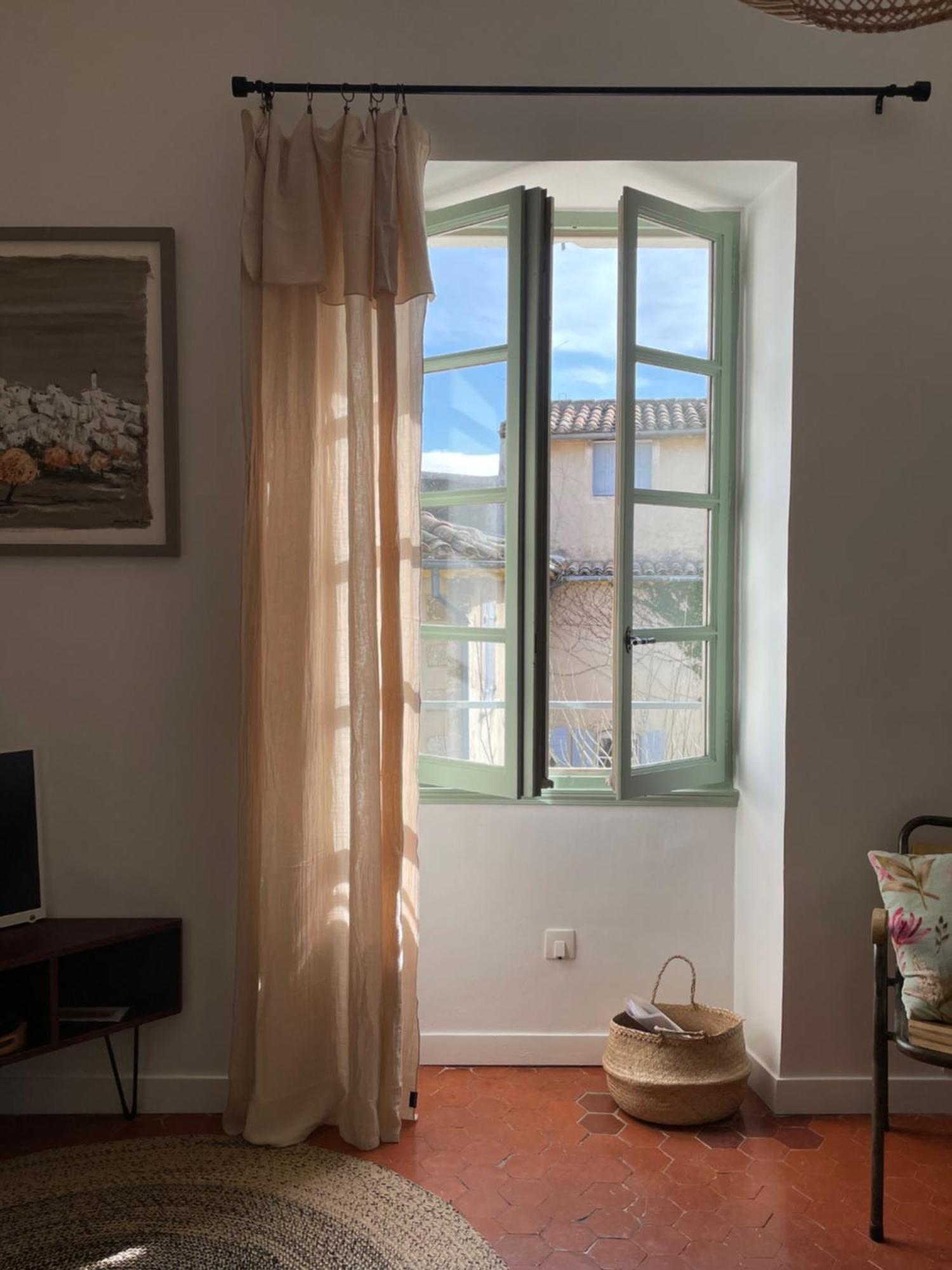 L'Ecrin De Mona Au Coeur De Lourmarin Apartment Bagian luar foto